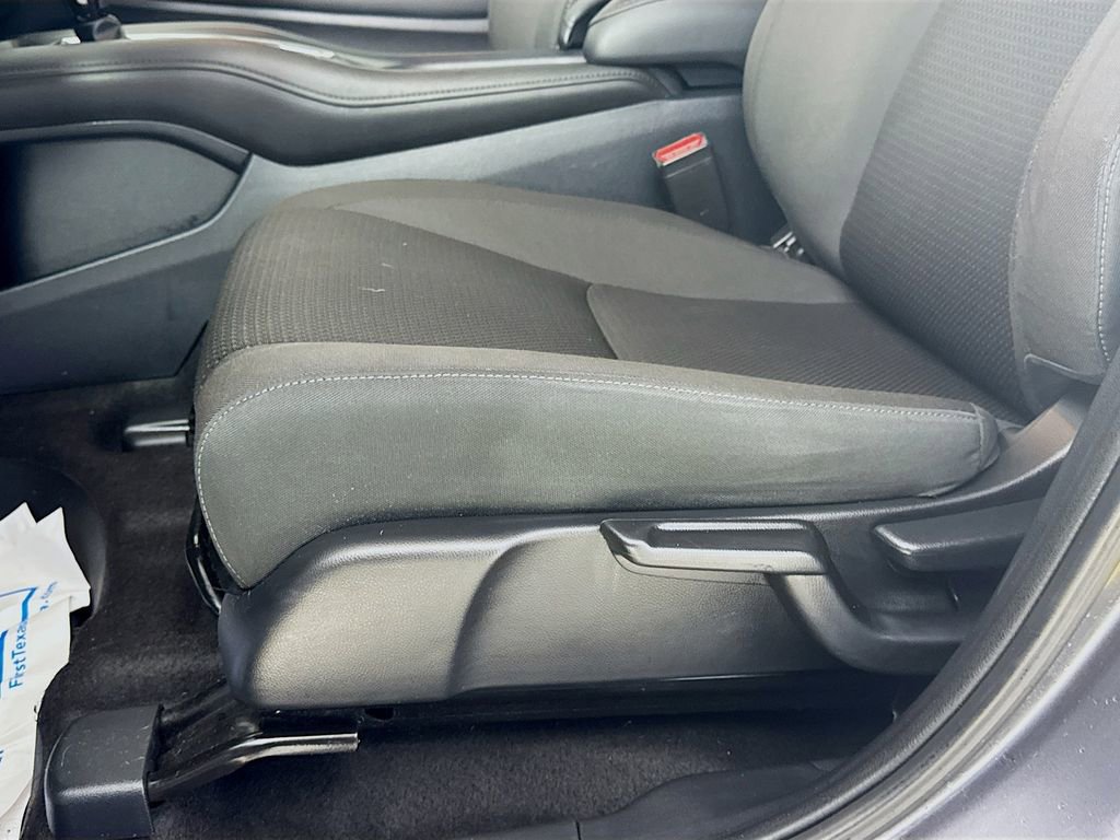 Used 2022 Honda HR-V EX image 25