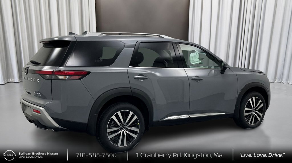 New 2025 Nissan Pathfinder Platinum w/ Cargo Package image 5