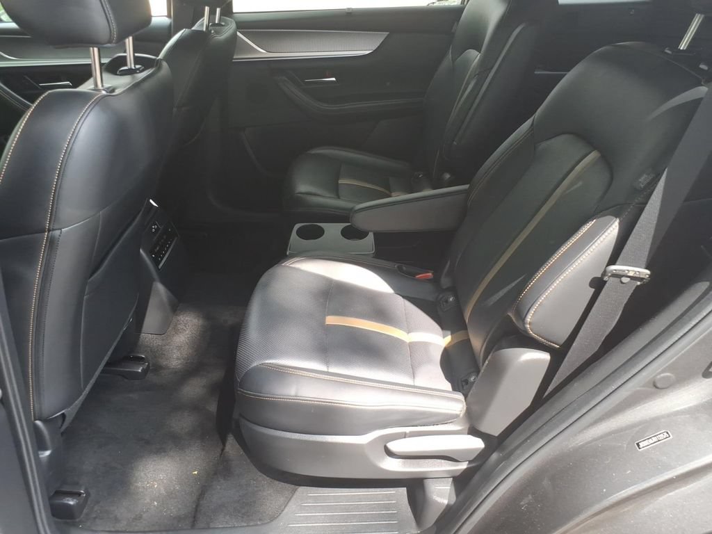 Used 2024 MAZDA CX-90 Plug-In Hybrid w/ Premium Plus AWD/4WD image 21