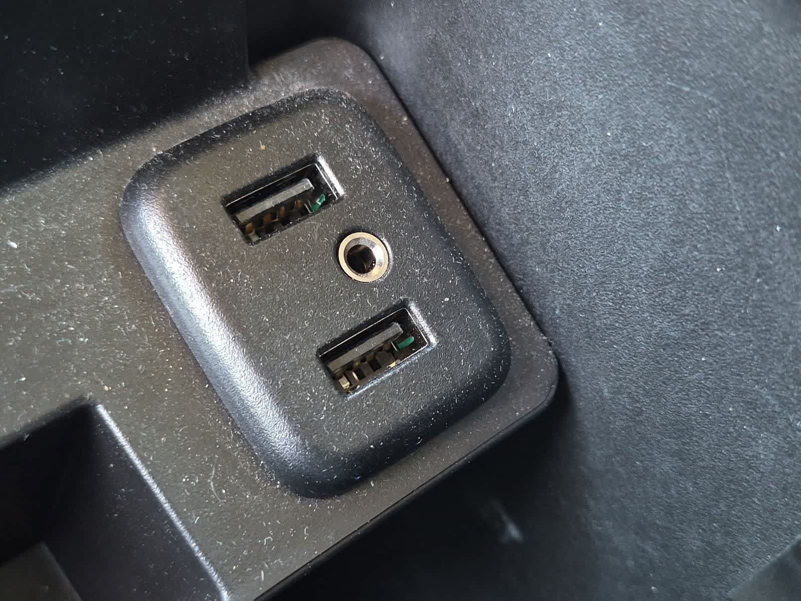 Used 2019 Chevrolet Suburban LT AWD/4WD image 29