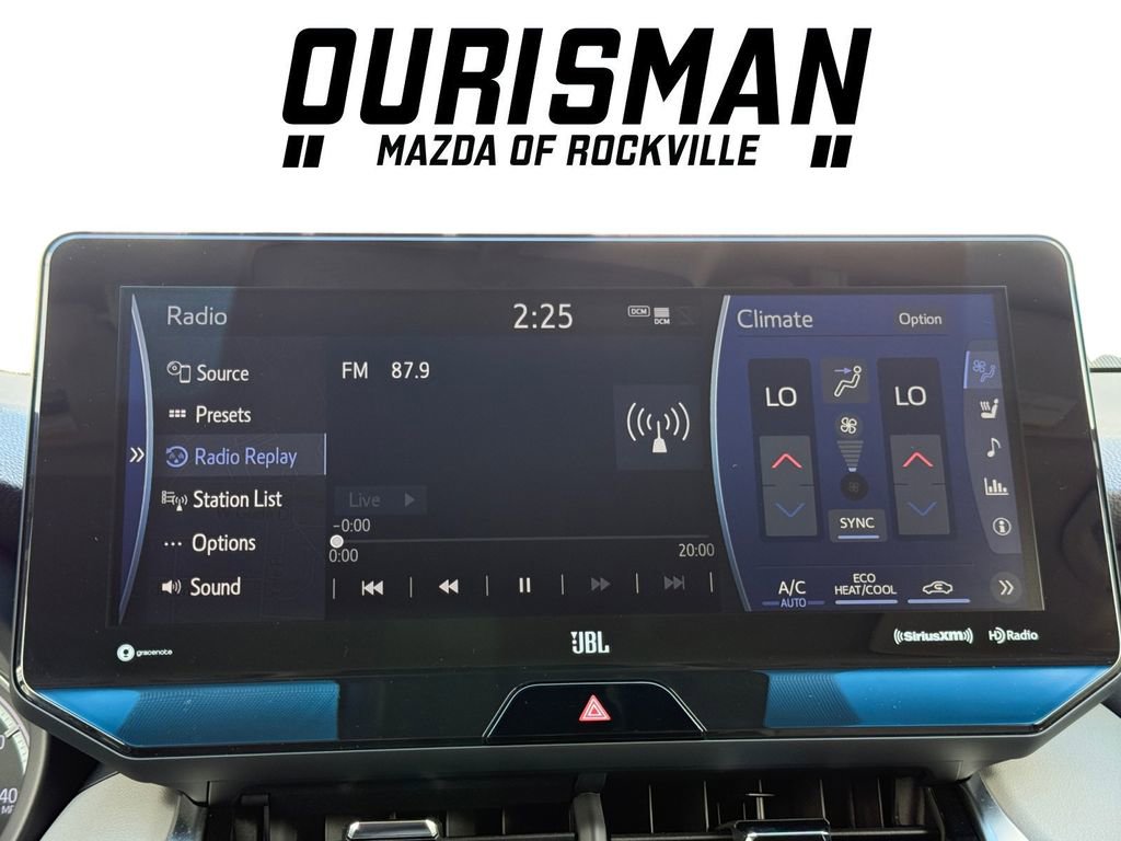 Used 2022 Toyota Venza Limited w/ Advanced Technology Package image 14