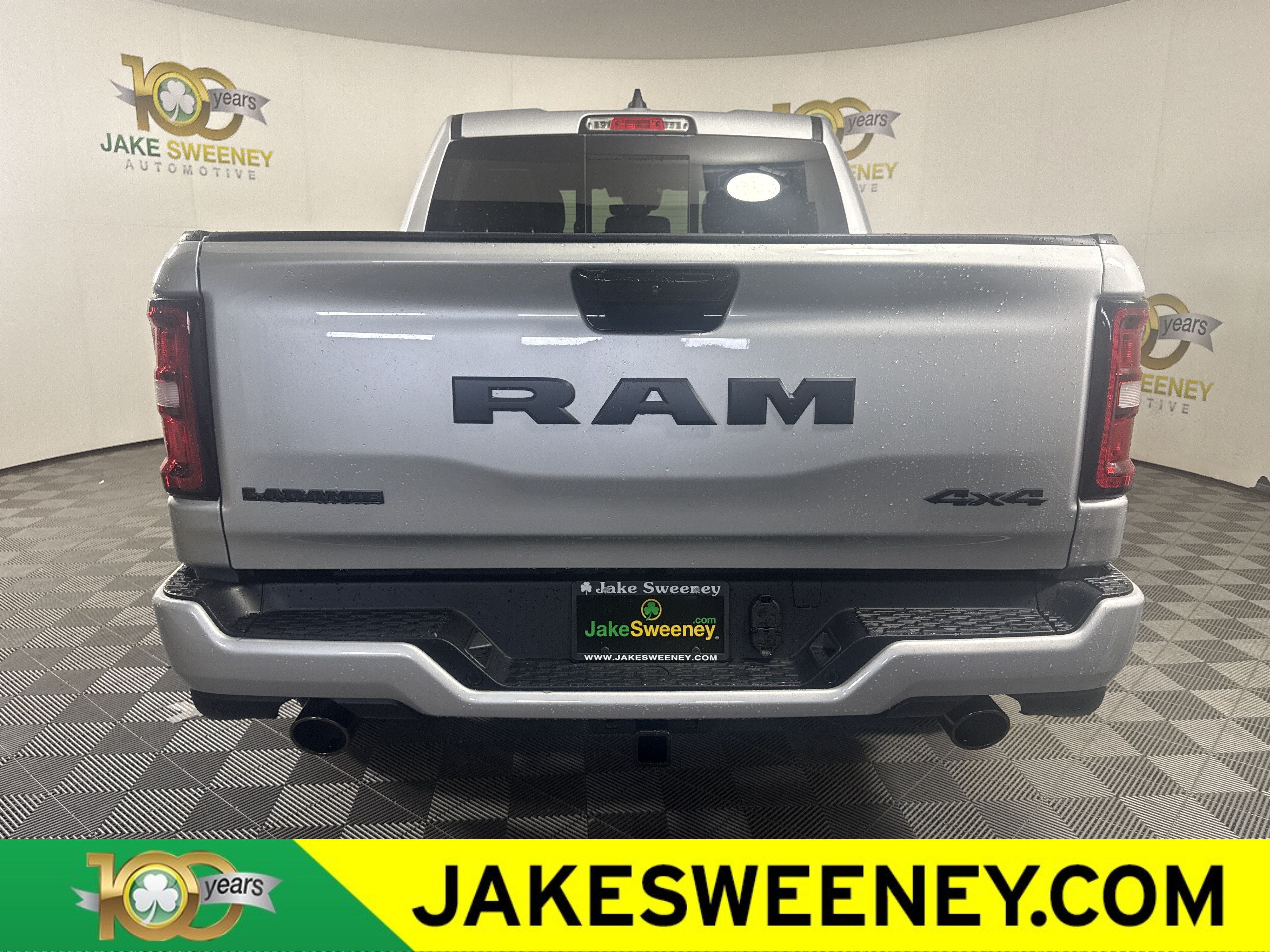 New 2026 RAM 1500 Laramie w/ Night Edition AWD/4WD image 7