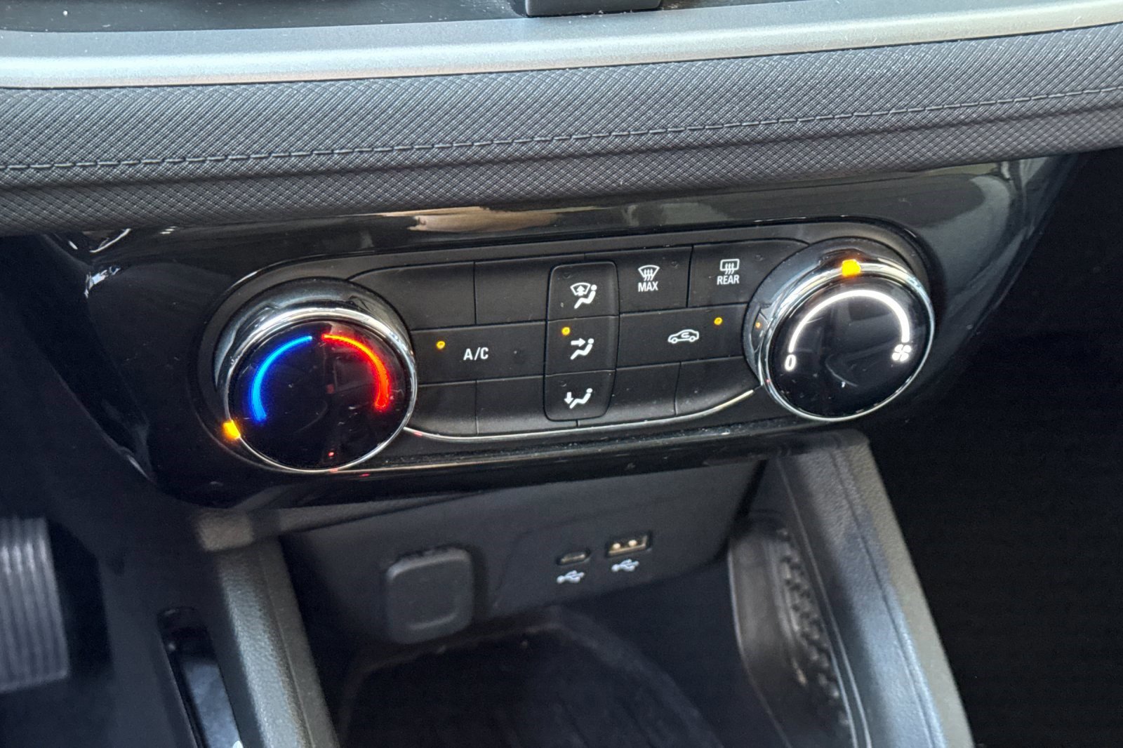 Used 2025 Chevrolet TrailBlazer LT image 19