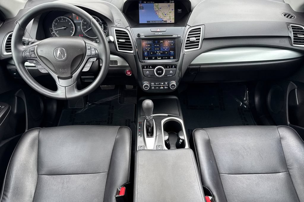 Used 2018 Acura RDX w/ Technology Package AWD/4WD image 12