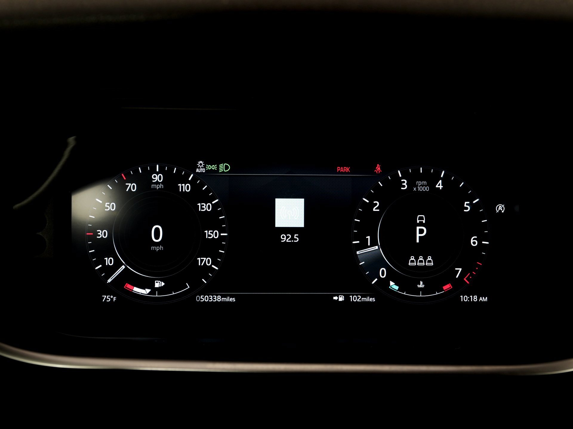 Used 2021 Land Rover Range Rover Evoque SE image 18