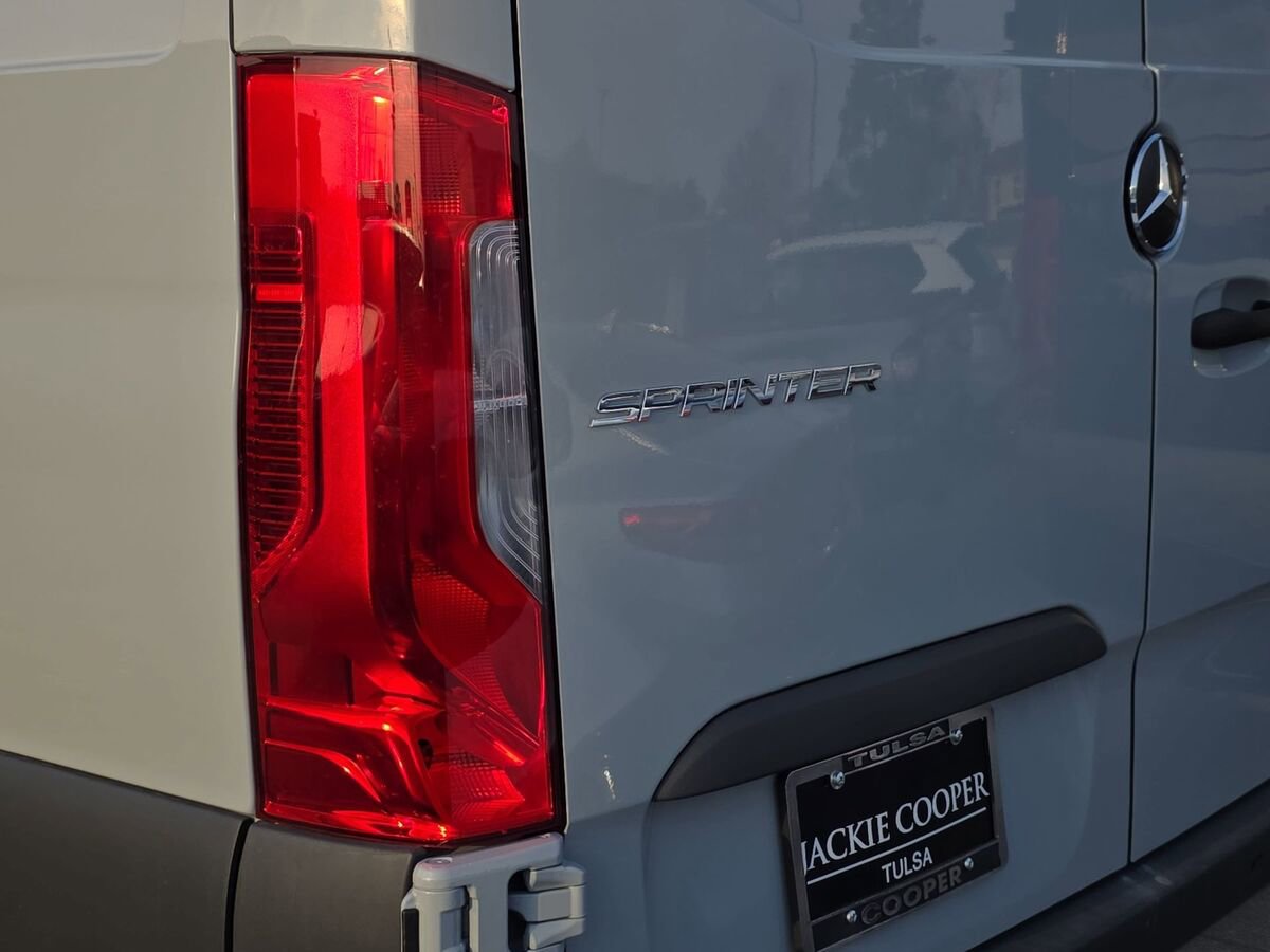 New 2024 Mercedes-Benz Sprinter 3500 image 24