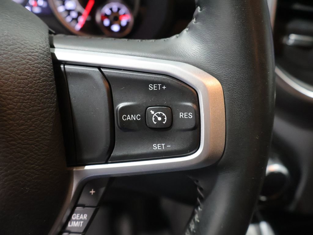 Used 2021 RAM 1500 Big Horn AWD/4WD image 36
