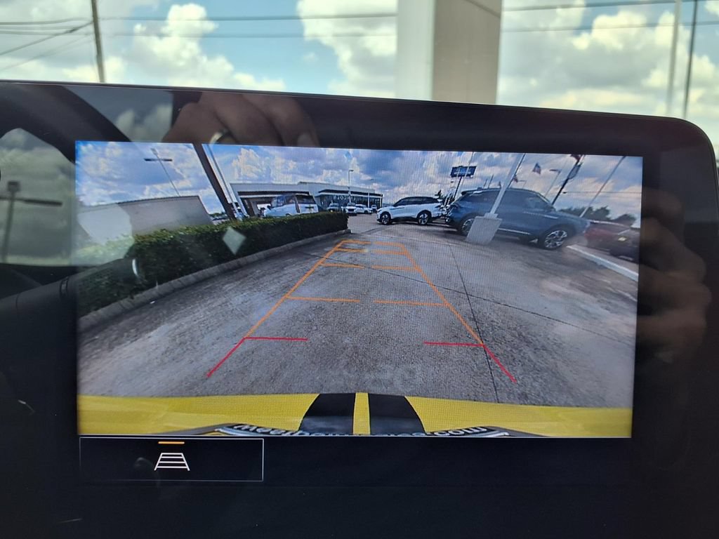 Used 2023 Chevrolet Corvette Stingray Convertible w/ 1LT RWD image 10