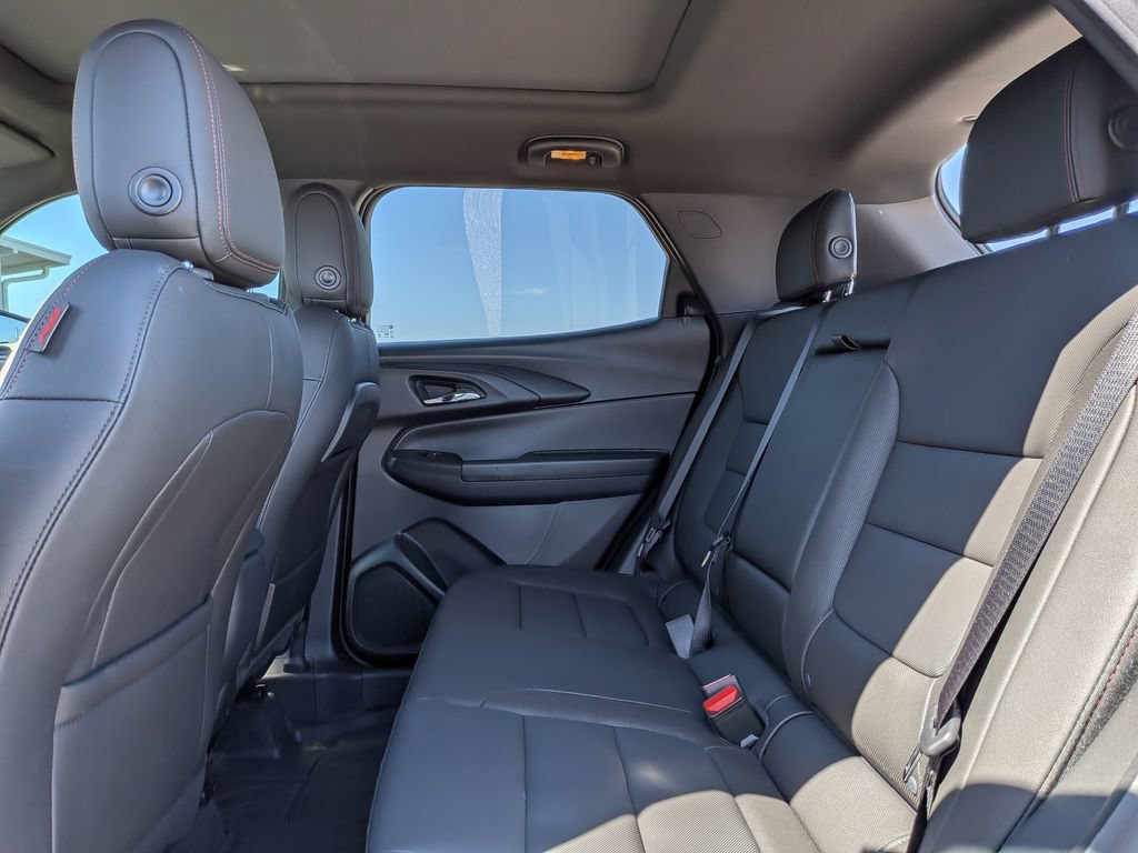 Used 2026 Chevrolet TrailBlazer RS w/ Convenience Package FWD image 34