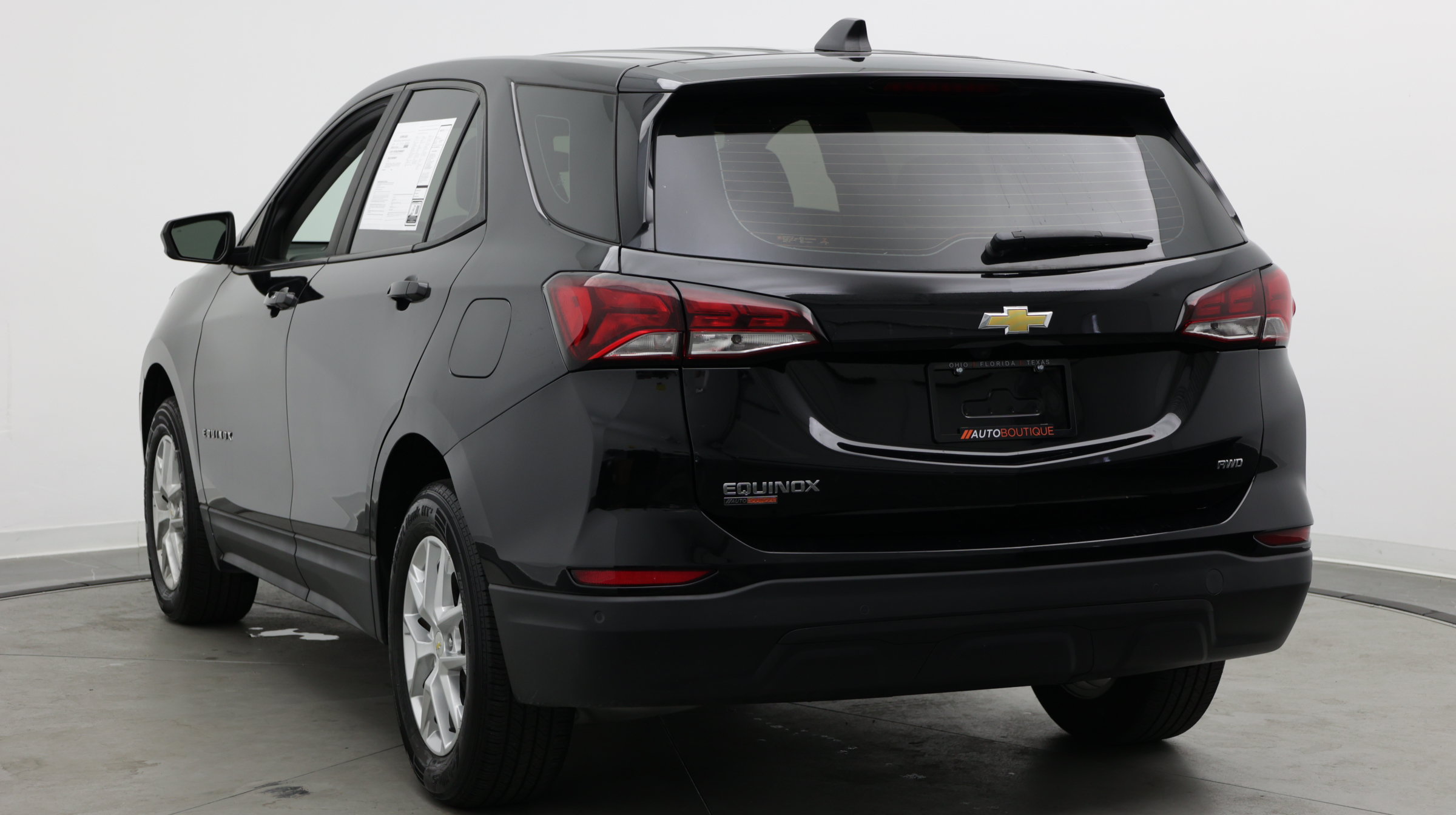 Used 2022 Chevrolet Equinox LS AWD/4WD image 5