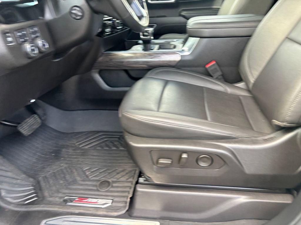 Certified 2025 Chevrolet Silverado 1500 LTZ w/ LTZ Premium Texas Edition image 22