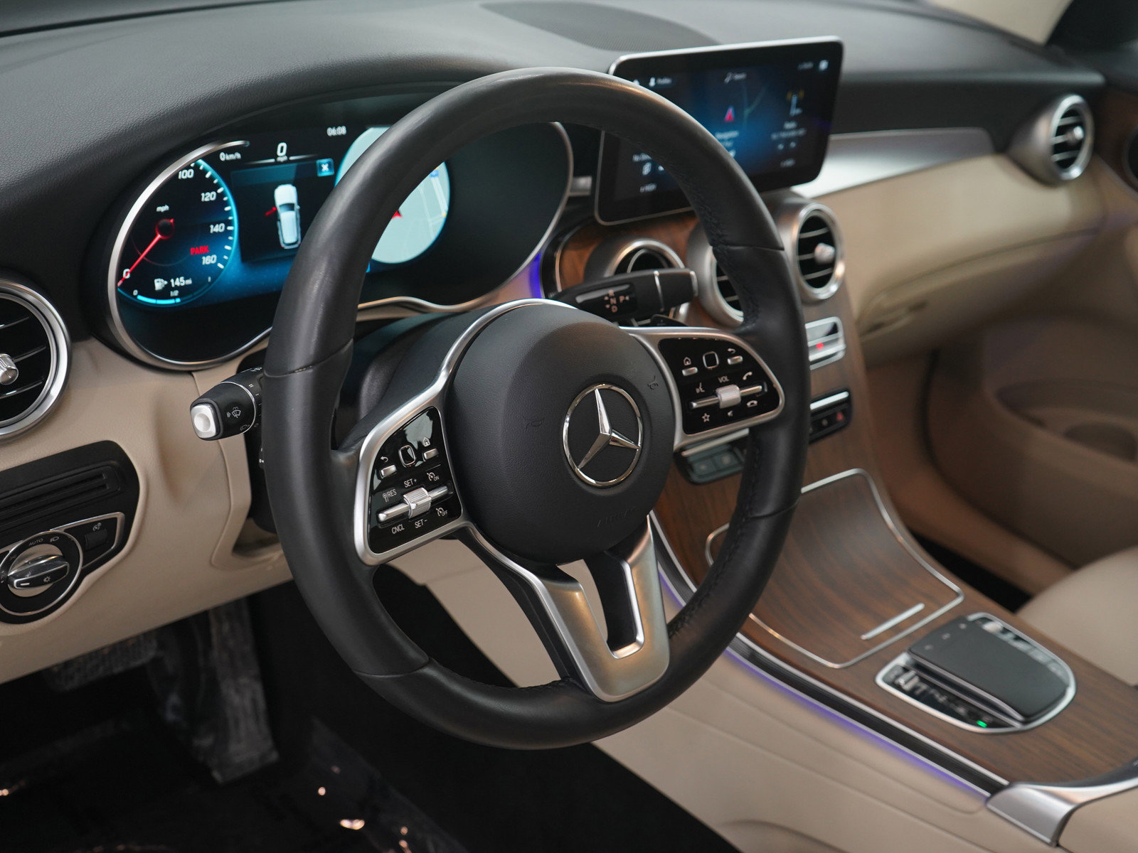 Used 2022 Mercedes-Benz GLC 300 4MATIC image 22