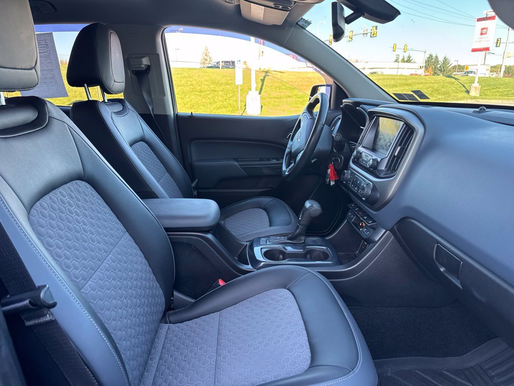 Used 2016 Chevrolet Colorado Z71 AWD/4WD image 8