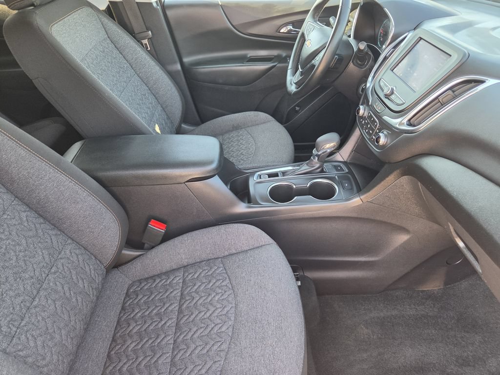 Used 2024 Chevrolet Equinox LT AWD/4WD image 12
