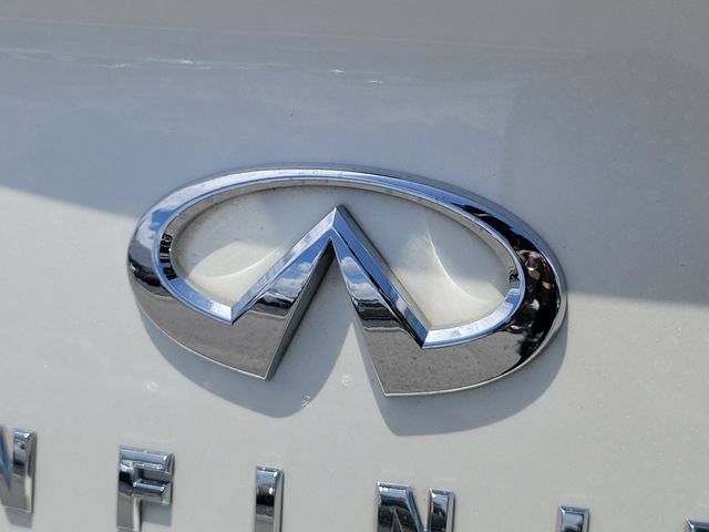 Used 2019 INFINITI Q60 3.0t Luxe RWD image 7