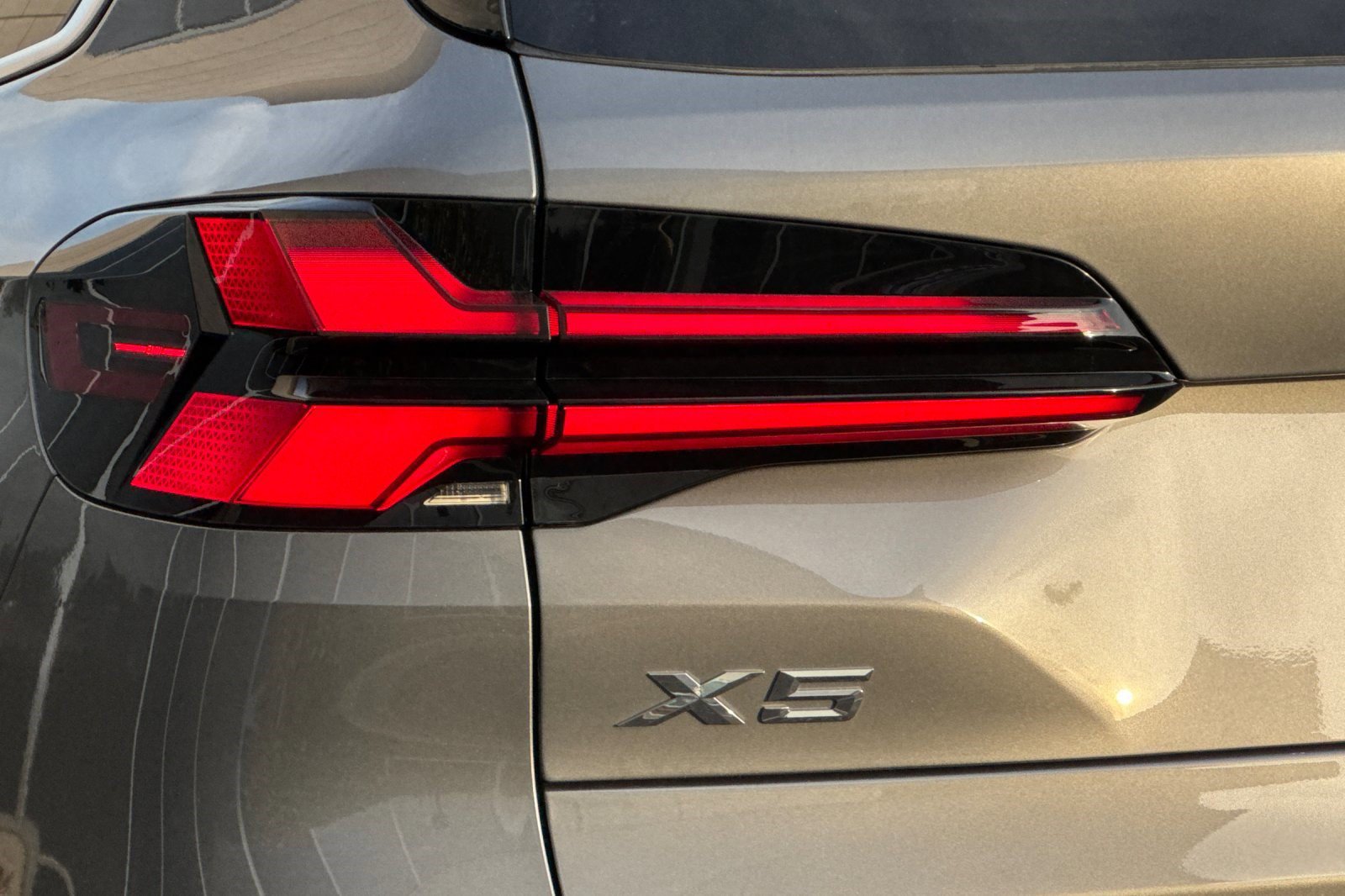 Used 2026 BMW X5 xDrive40i AWD/4WD image 12
