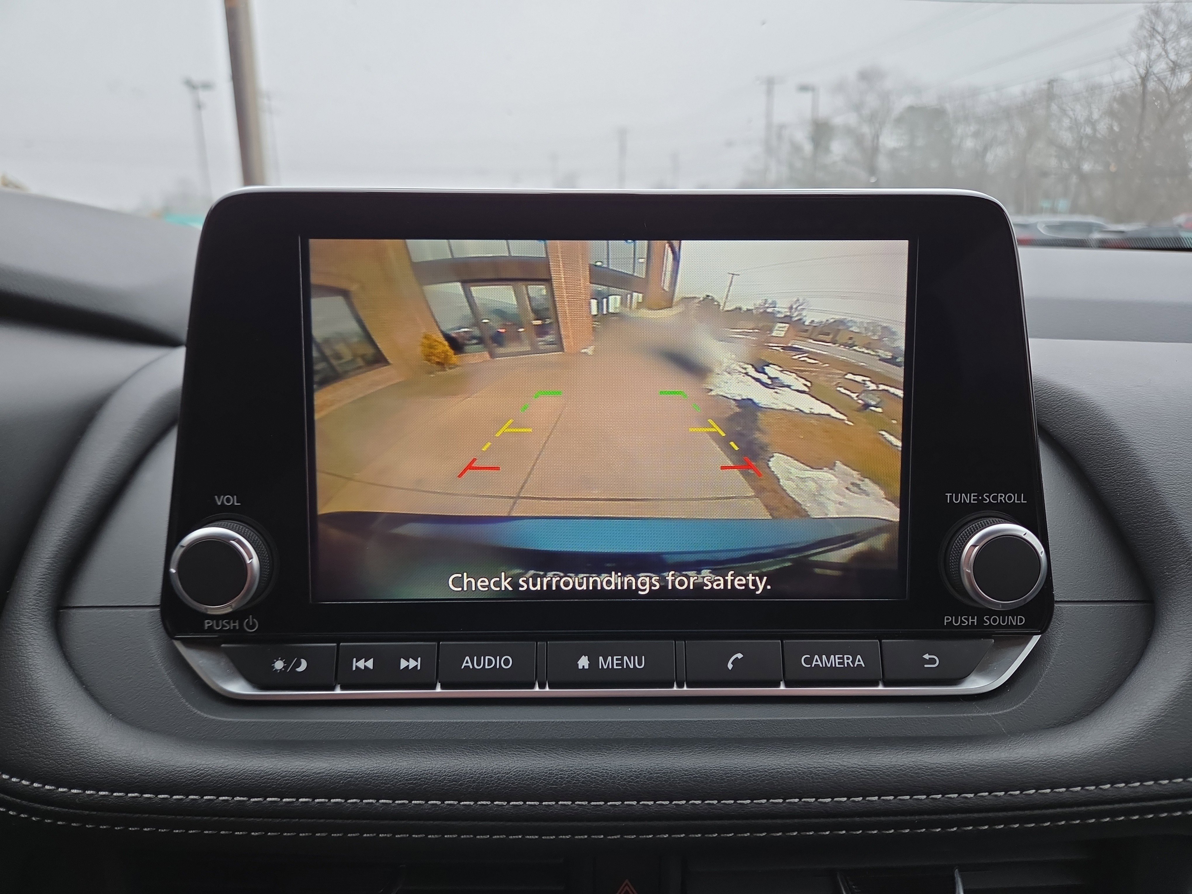 Used 2025 Nissan Rogue SV image 26