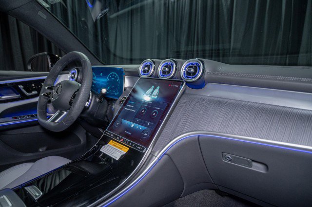 Certified 2026 Mercedes-Benz GLC 300 4MATIC image 15