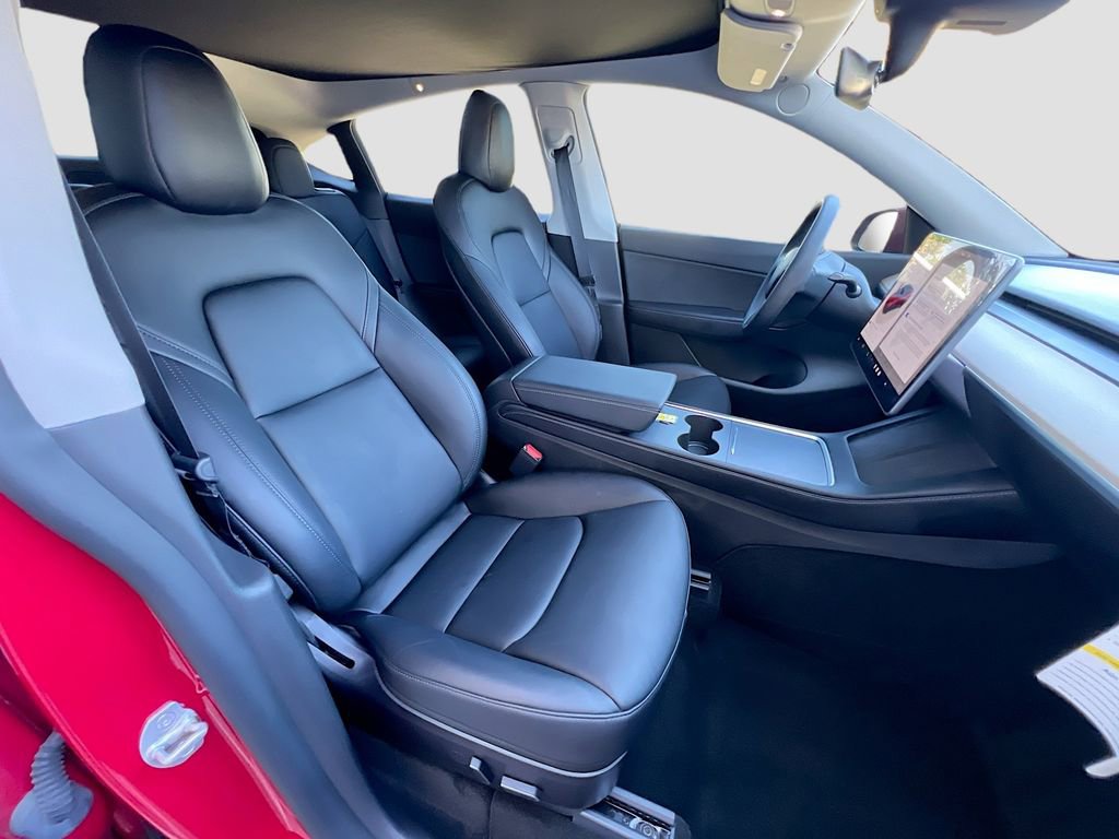Used 2022 Tesla Model Y Performance image 26