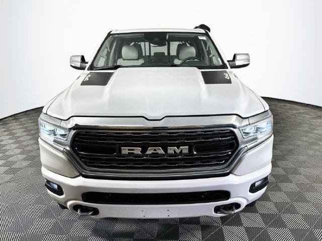 Used 2022 RAM 1500 Limited AWD/4WD image 2