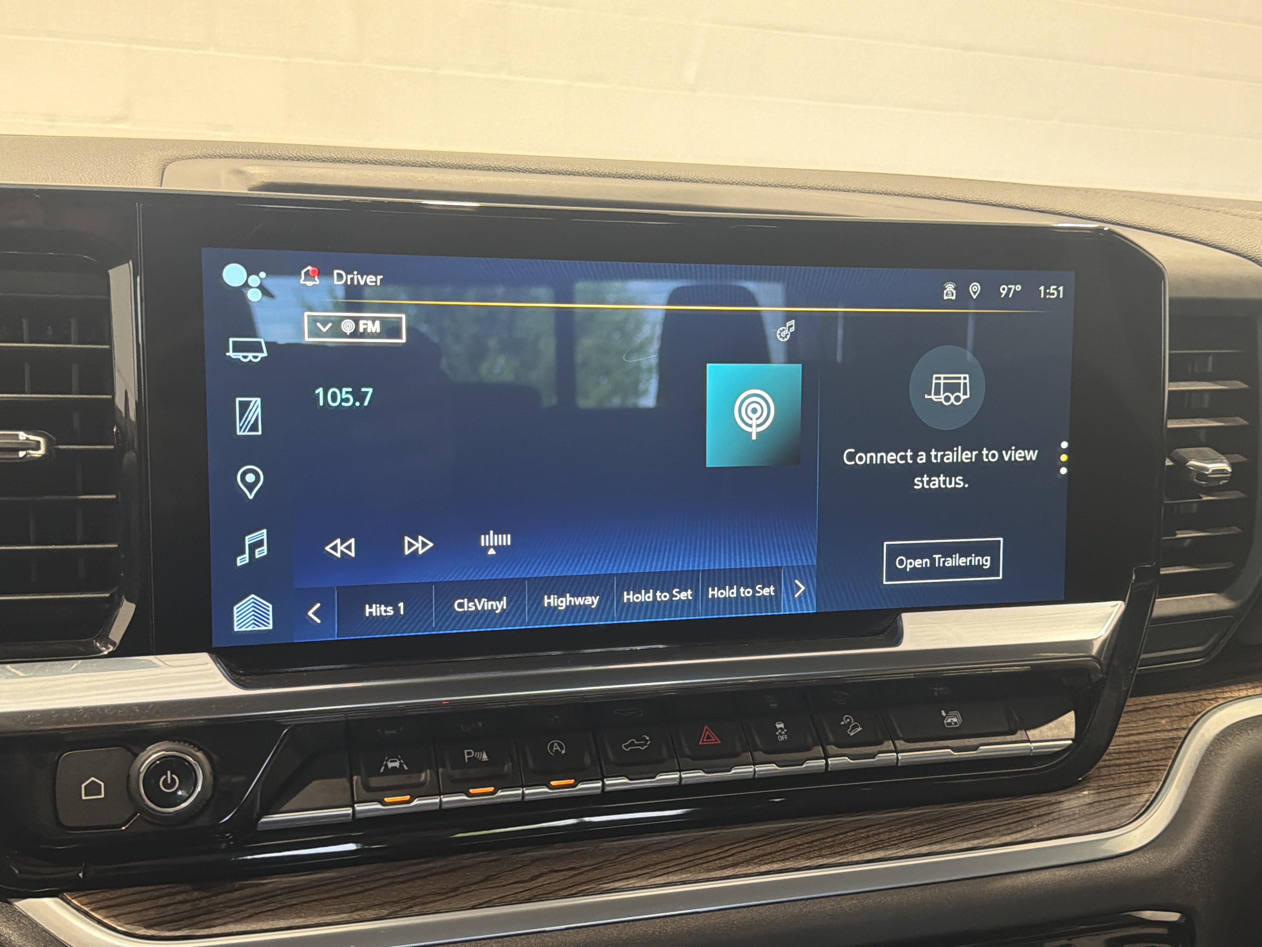 Used 2022 Chevrolet Silverado 1500 LT Trail Boss w/ Convenience Package II AWD/4WD image 13
