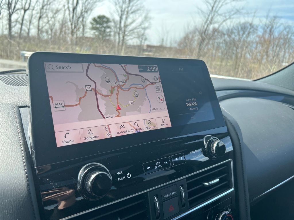 Used 2023 Nissan Armada SL w/ Midnight Edition Package image 30