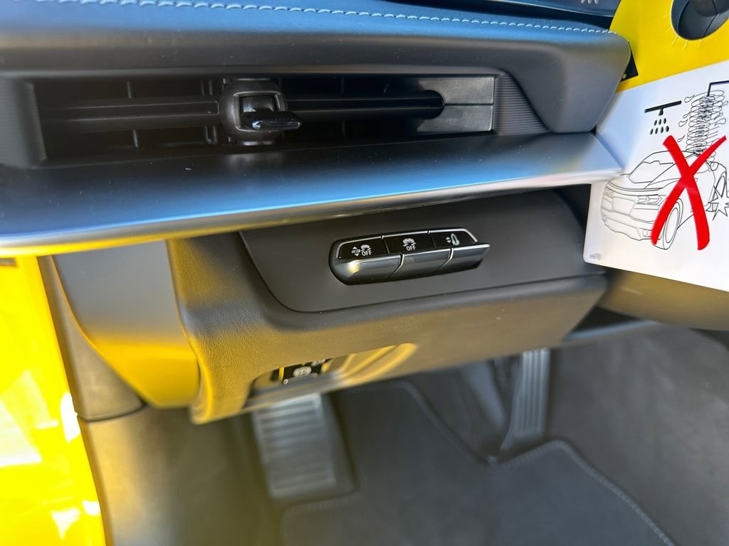 New 2026 Chevrolet Corvette Stingray Premium Cpe w/ 3LT image 21