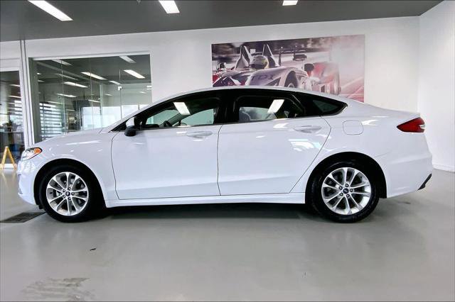 Used 2019 Ford Fusion SE FWD image 3