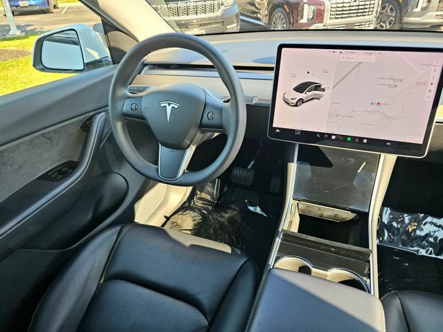 Used 2021 Tesla Model Y Long Range AWD/4WD image 31