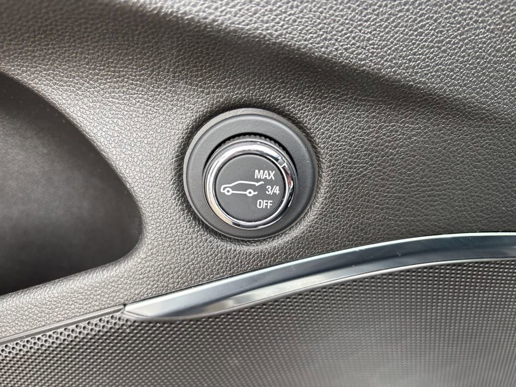 Certified 2024 Buick Enclave Avenir w/ Avenir Technology Package image 20