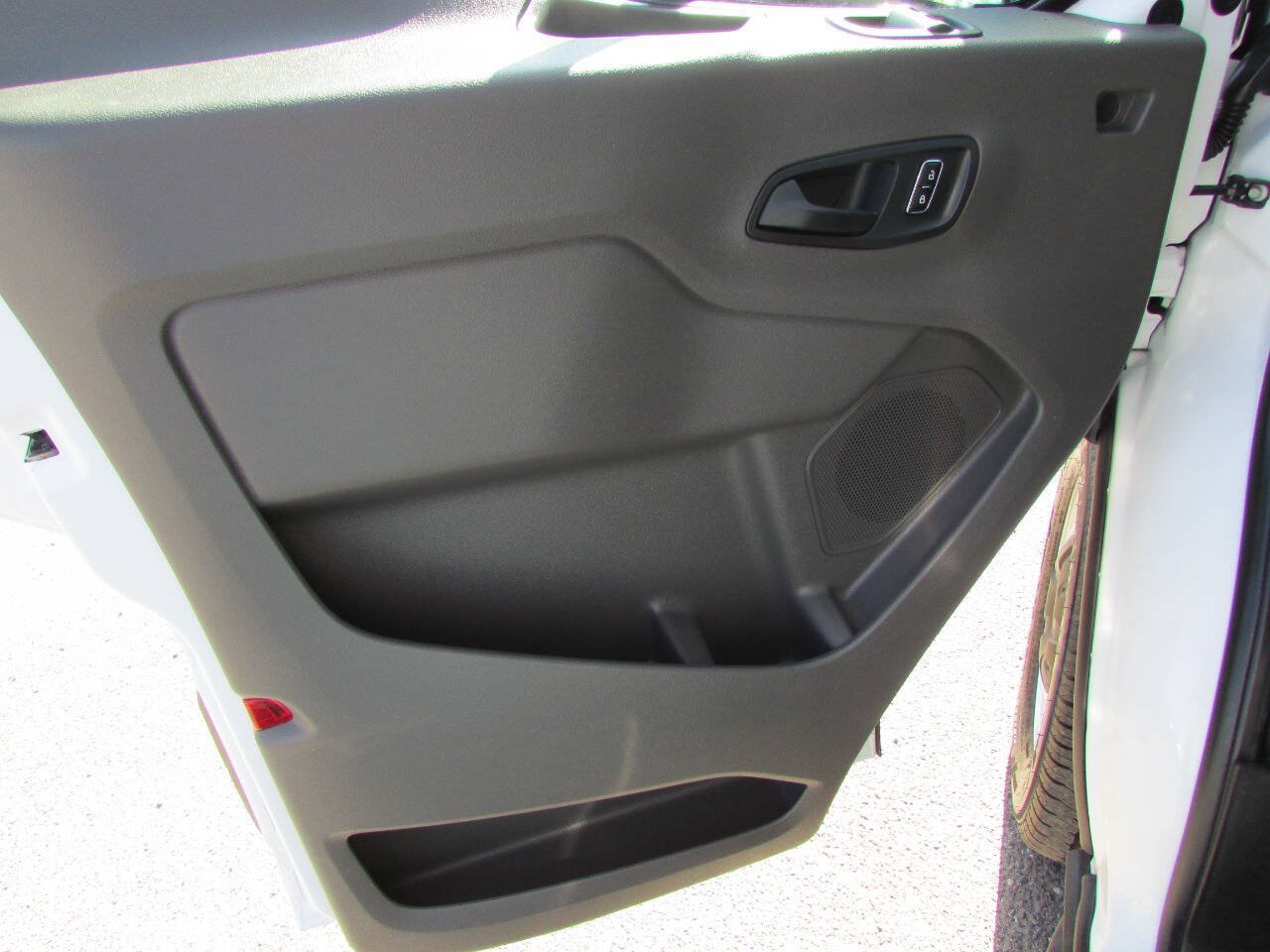 Used 2023 Ford Transit 150 Medium Roof RWD image 14