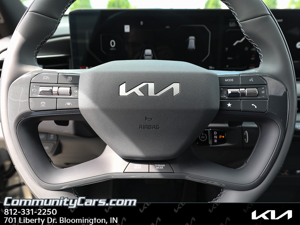 New 2026 Kia EV9 Land w/ Nightfall Edition Package AWD/4WD image 13