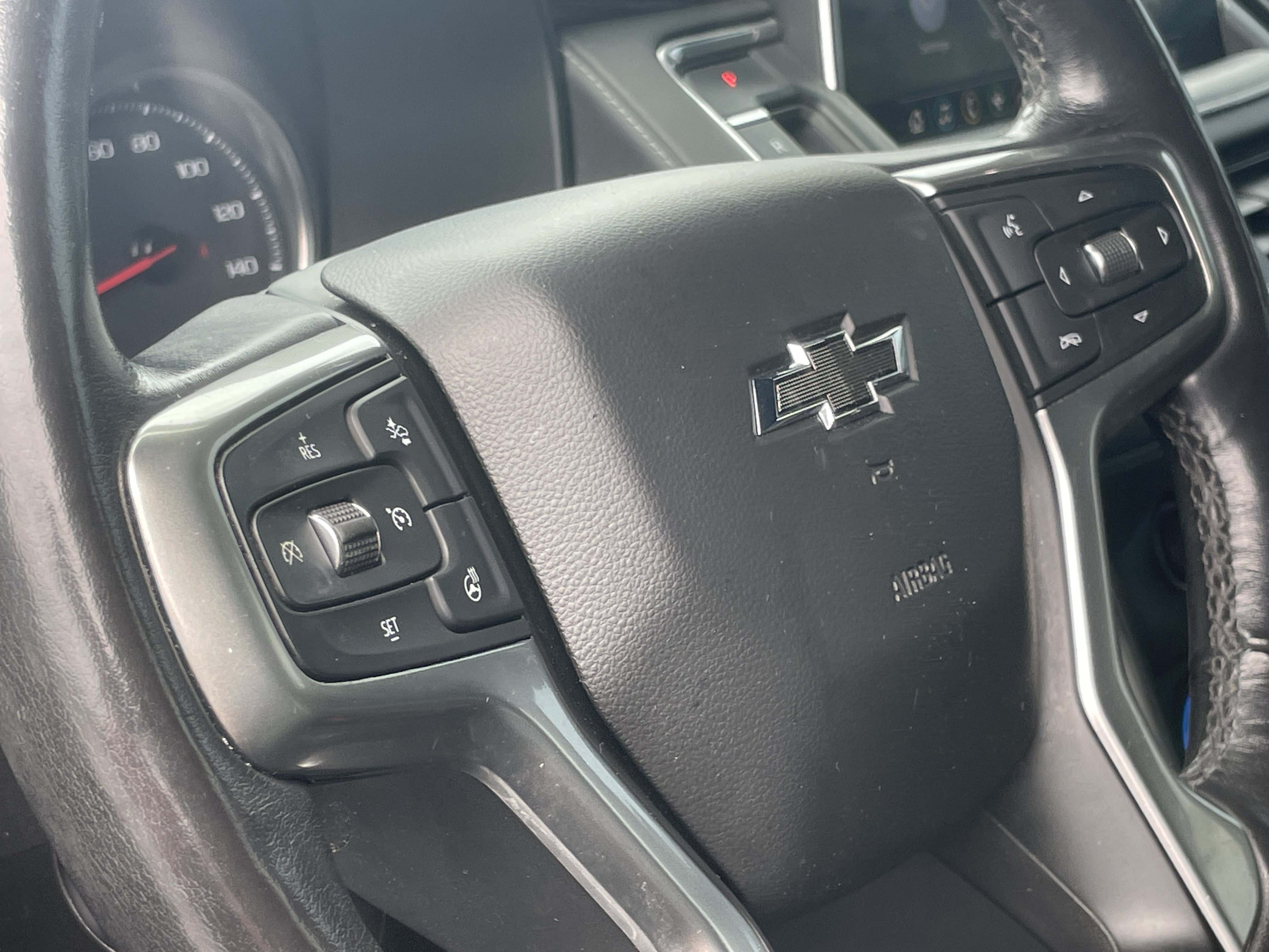 Used 2021 Chevrolet Tahoe Z71 w/ Z71 Signature Package AWD/4WD image 19