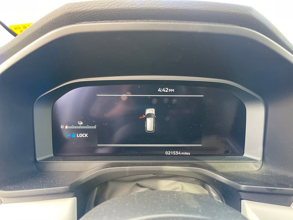 Used 2023 Mitsubishi Outlander SEL AWD/4WD image 19