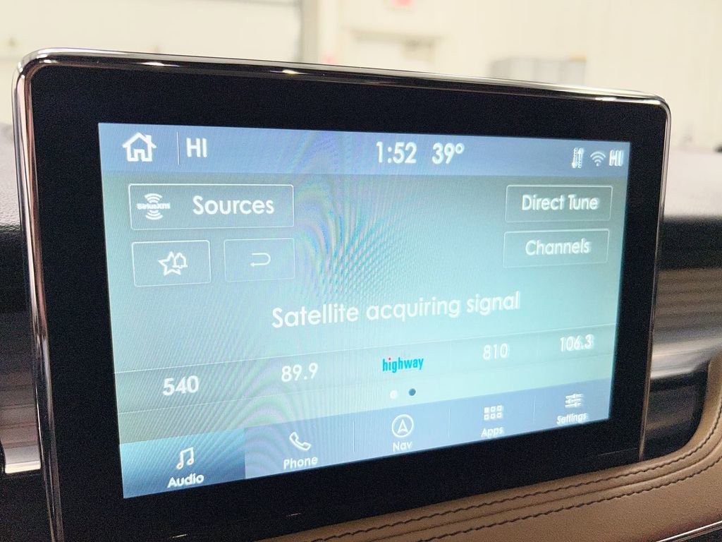 Used 2022 Lincoln Corsair Reserve w/ Equipment Group 201A image 14