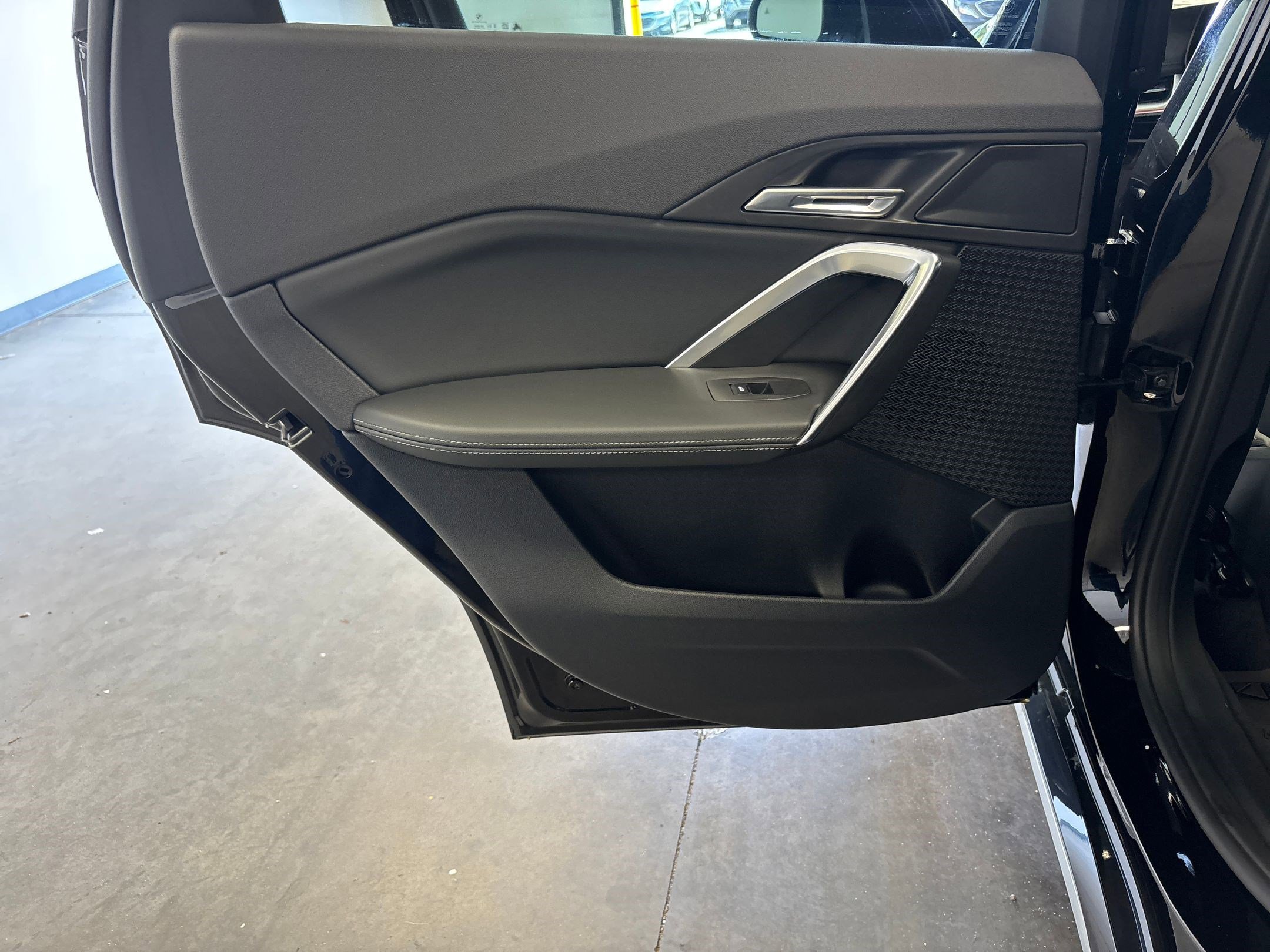 Used 2026 BMW X1 xDrive28i w/ Convenience Package image 37