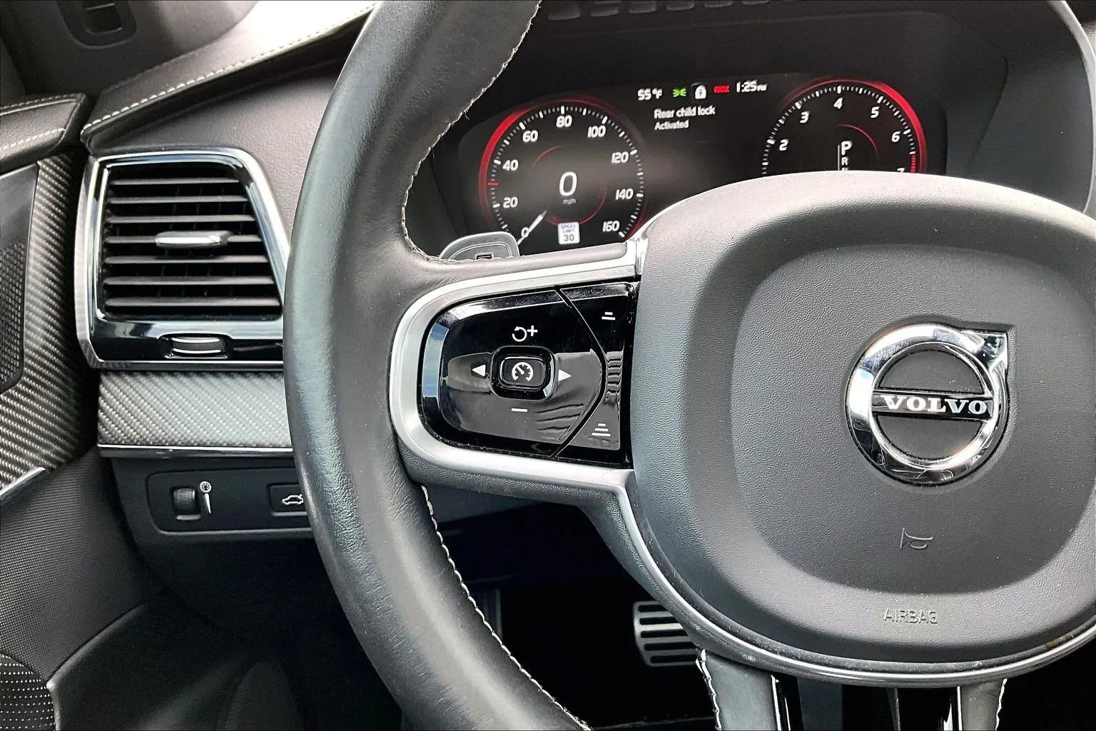 Used 2020 Volvo XC90 T6 R-Design AWD/4WD image 11
