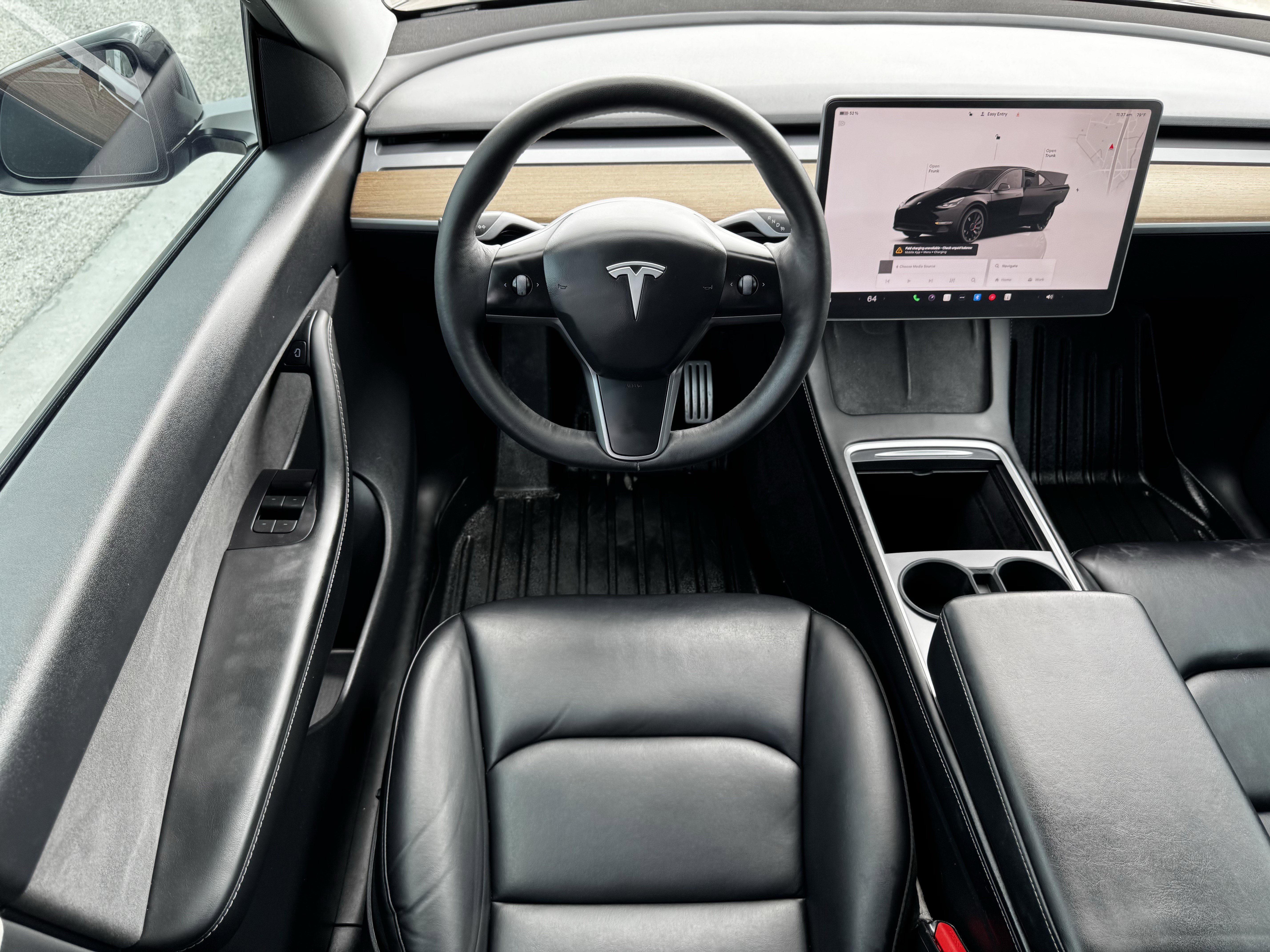 Used 2022 Tesla Model Y Performance image 14