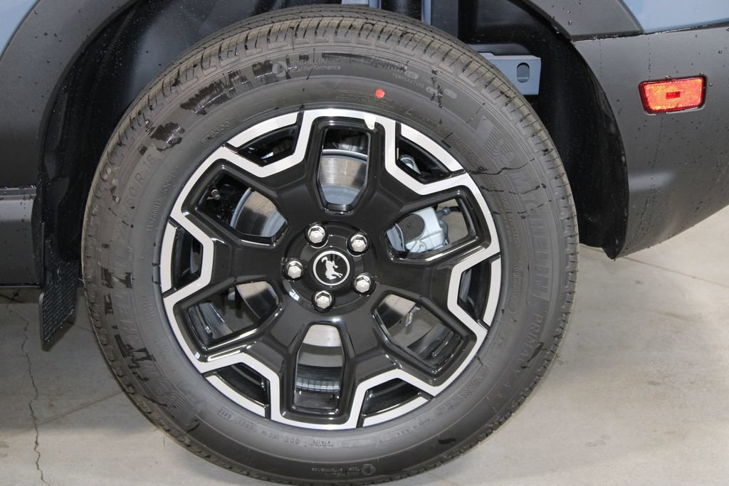 New 2026 Ford Bronco Sport Outer Banks AWD/4WD image 15