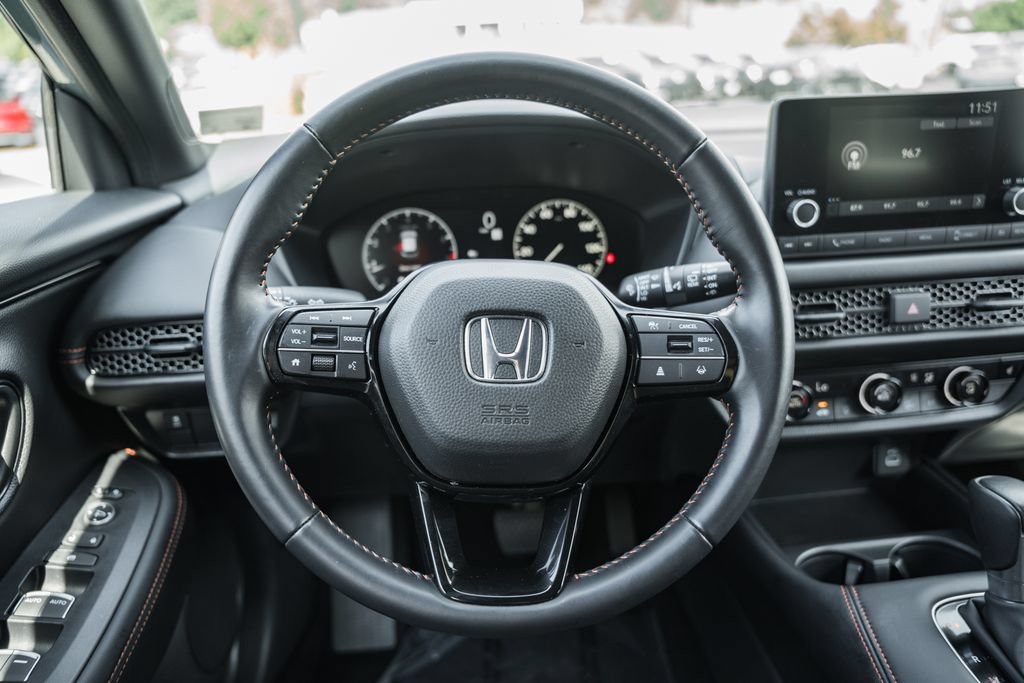Certified 2025 Honda HR-V Sport image 28