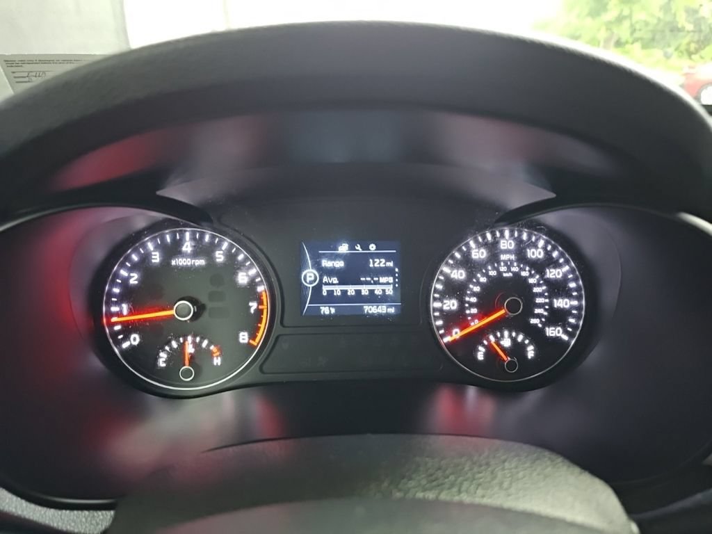 Used 2017 Kia Optima LX FWD image 20