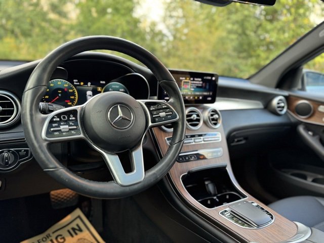 Used 2022 Mercedes-Benz GLC 300 4MATIC image 23