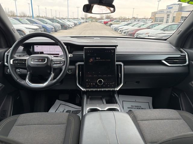 Used 2025 GMC Acadia Elevation image 22