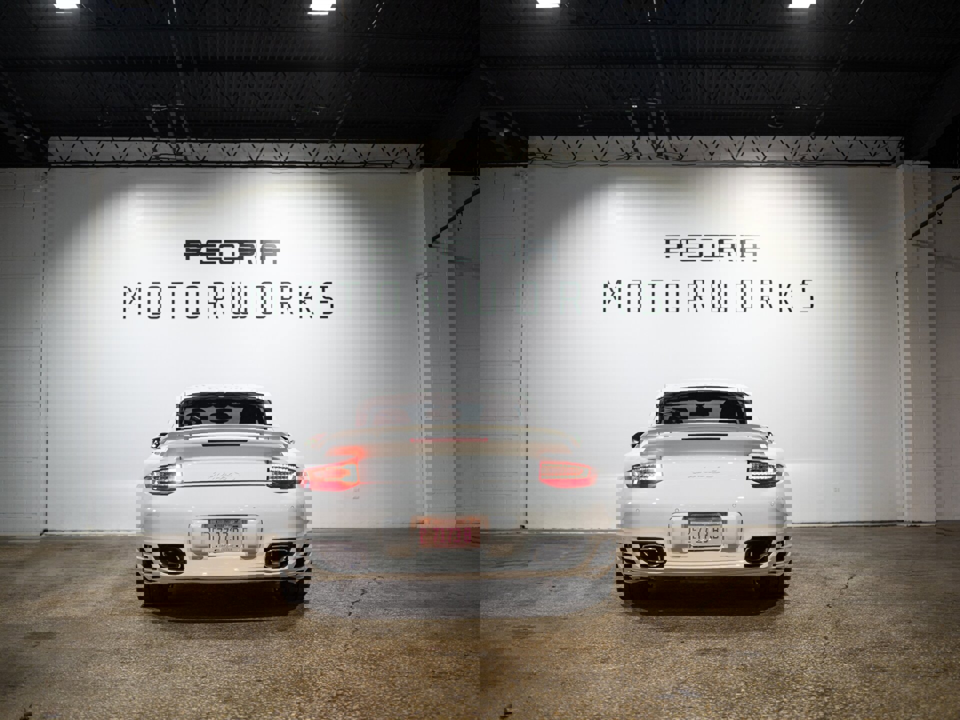 Used 2013 Porsche 911 Turbo S image 13