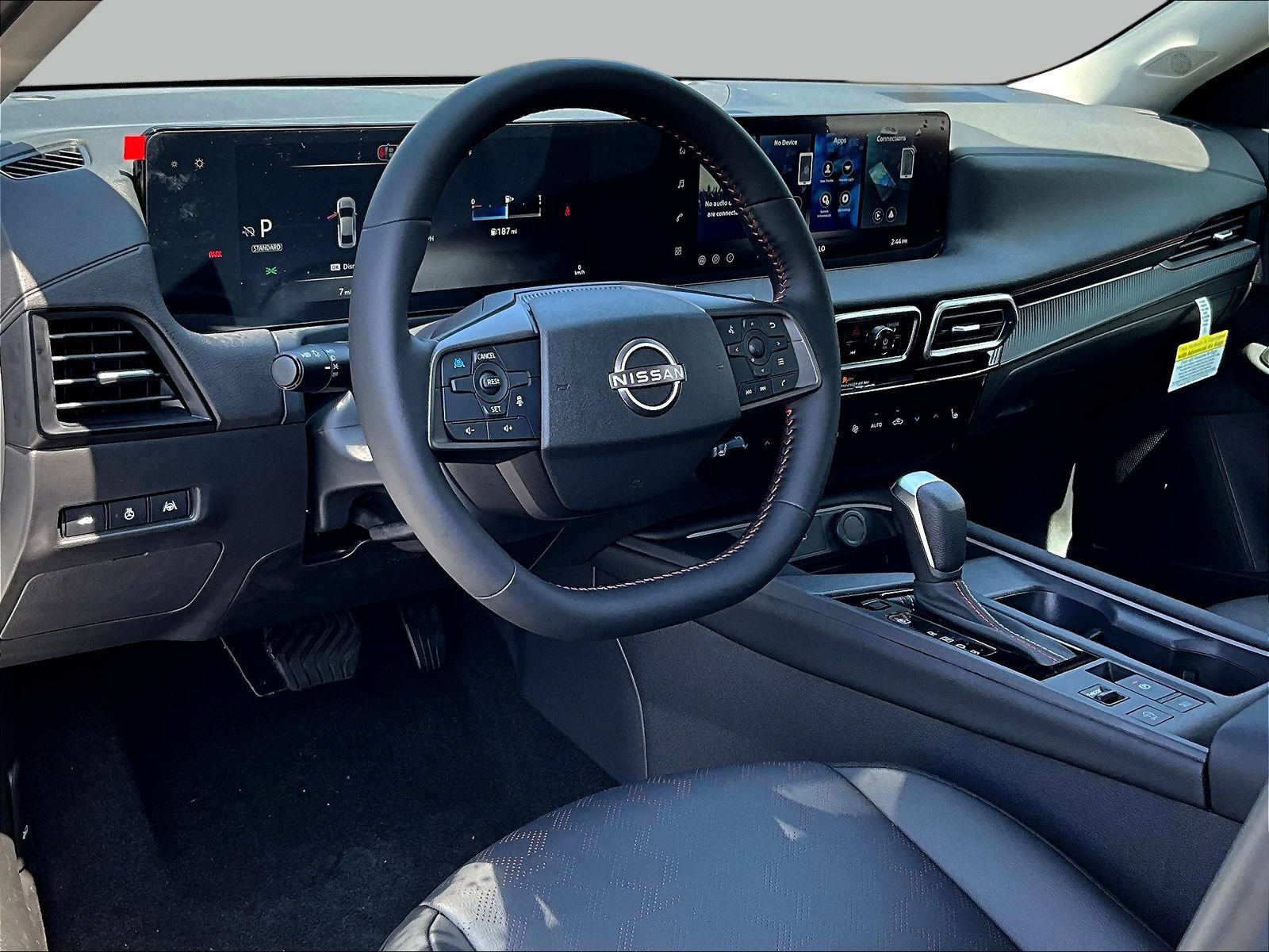 New 2026 Nissan Sentra SR w/ SR Premium Package FWD image 8