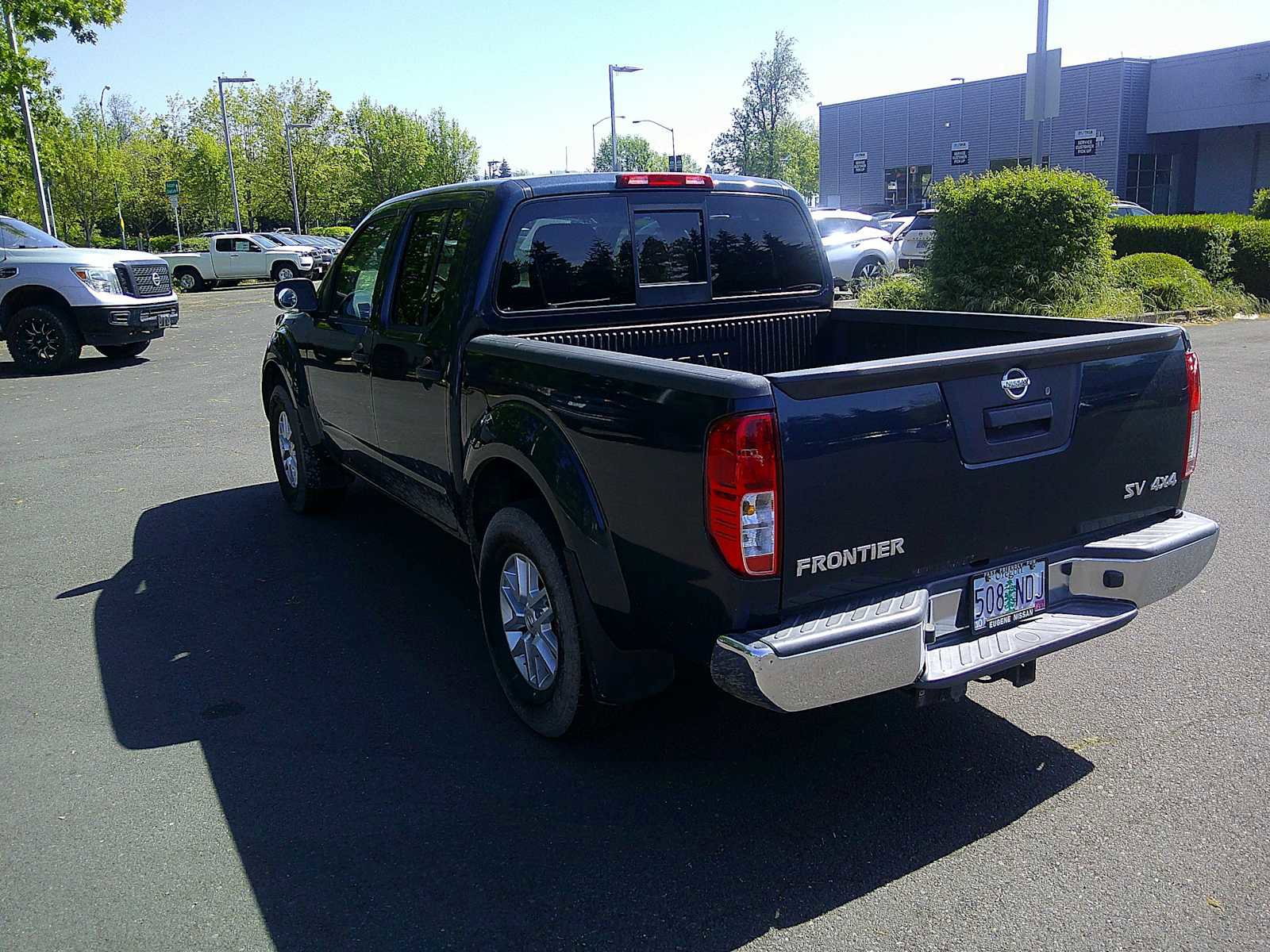 Used 2019 Nissan Frontier SV AWD/4WD image 3