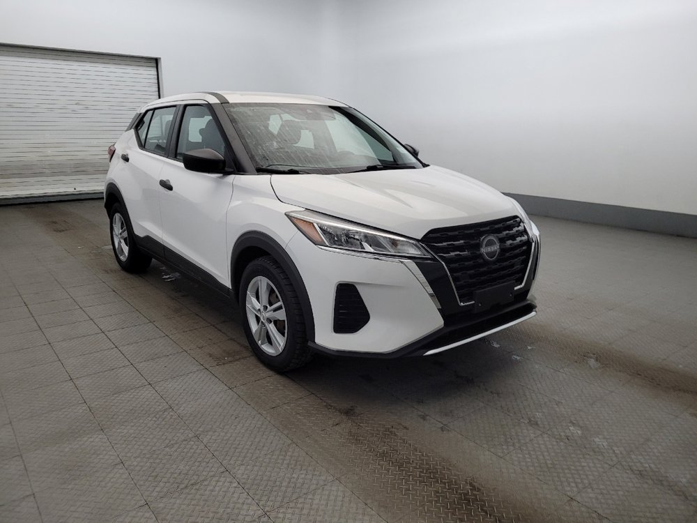 Used 2022 Nissan Kicks S image 13