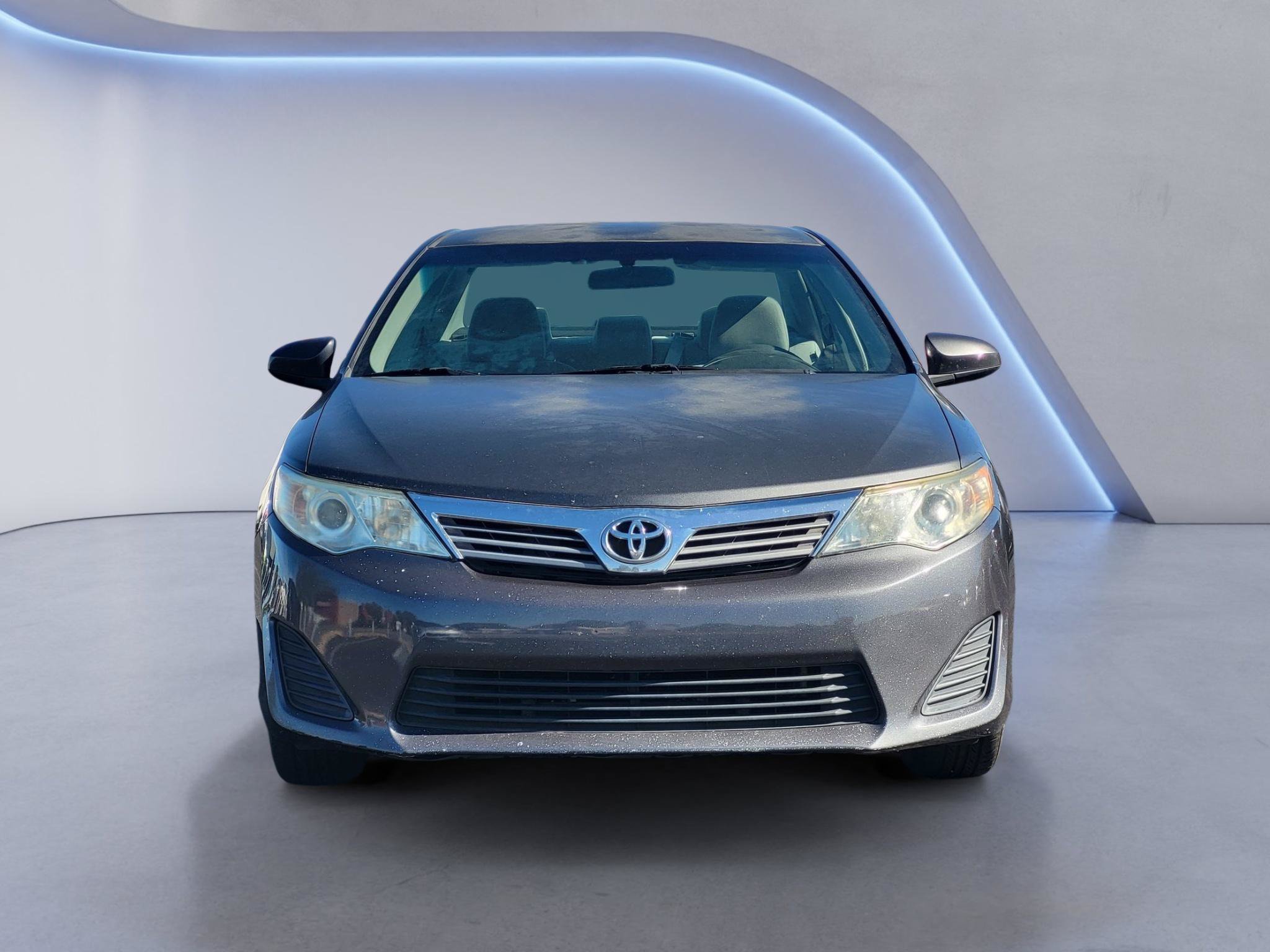 Used 2012 Toyota Camry FWD image 2