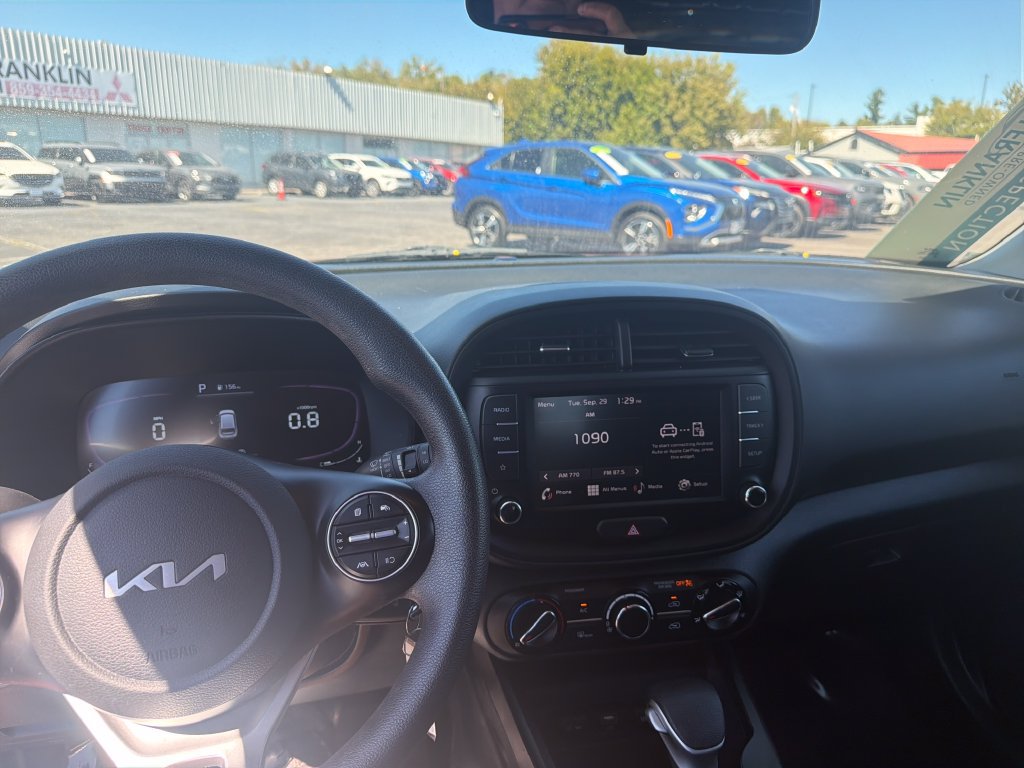 Used 2024 Kia Soul LX w/ Option Group 015 FWD image 20