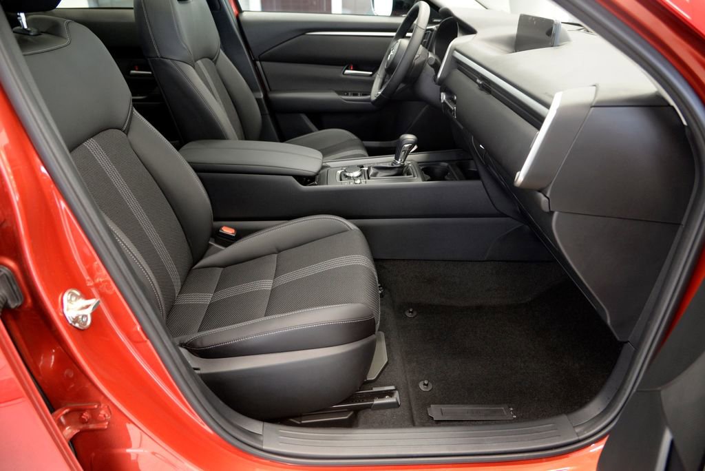 Certified 2025 MAZDA CX-50 AWD 2.5 S w/ Cargo Package image 31